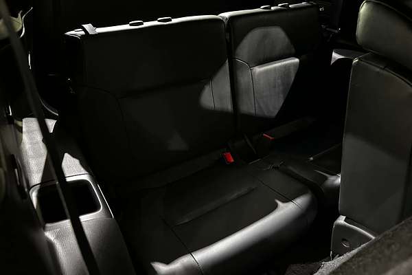 2023 Mitsubishi Outlander LS Black Edition ZM