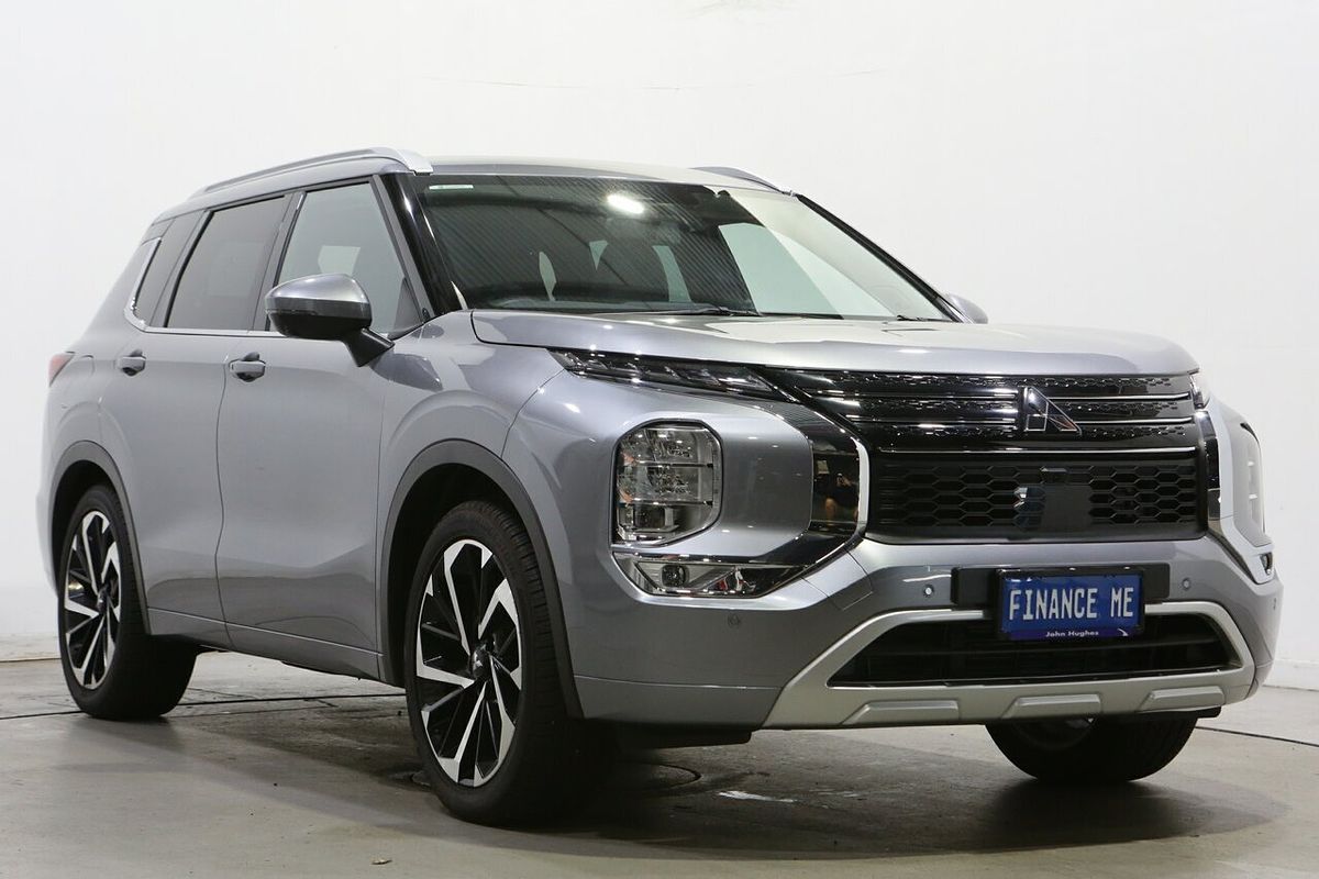 2022 Mitsubishi Outlander Exceed ZM
