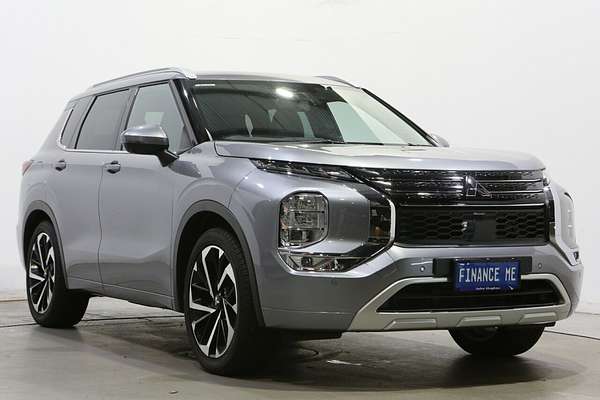 2022 Mitsubishi Outlander Exceed ZM