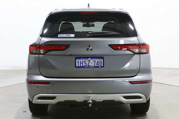 2022 Mitsubishi Outlander Exceed ZM
