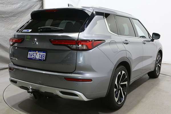 2022 Mitsubishi Outlander Exceed ZM