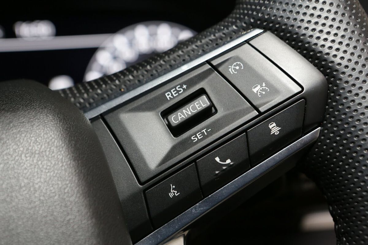 2022 Mitsubishi Outlander Exceed ZM