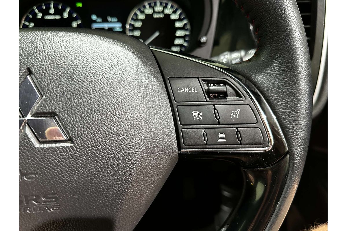 2021 Mitsubishi Outlander Black Edition ZL