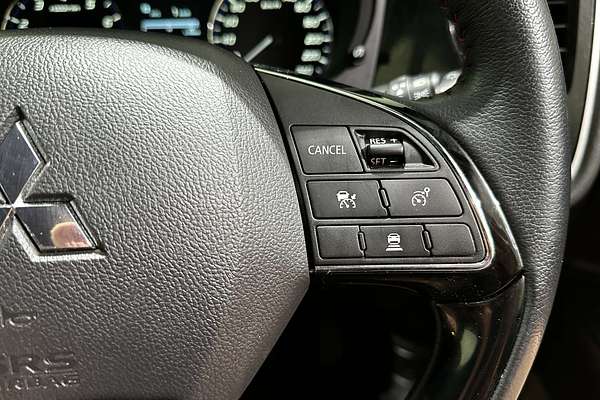2021 Mitsubishi Outlander Black Edition ZL