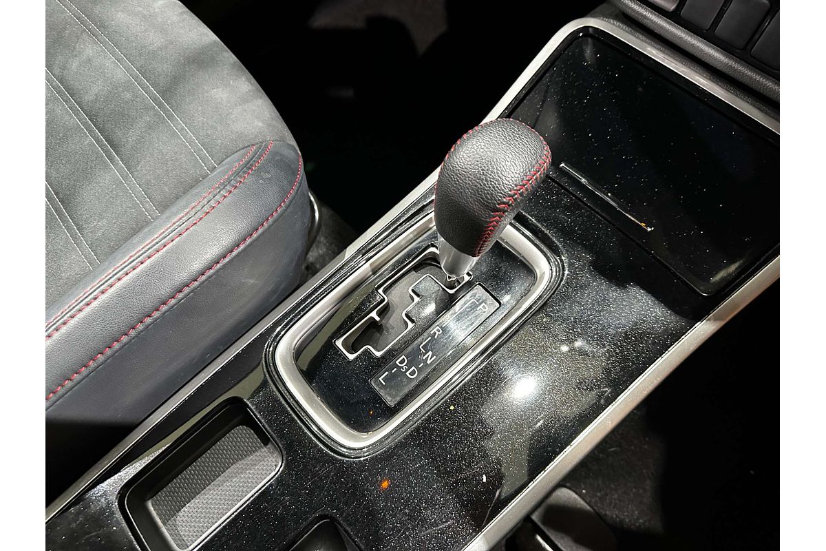 2021 Mitsubishi Outlander Black Edition ZL