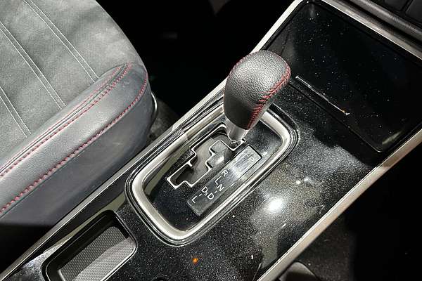 2021 Mitsubishi Outlander Black Edition ZL