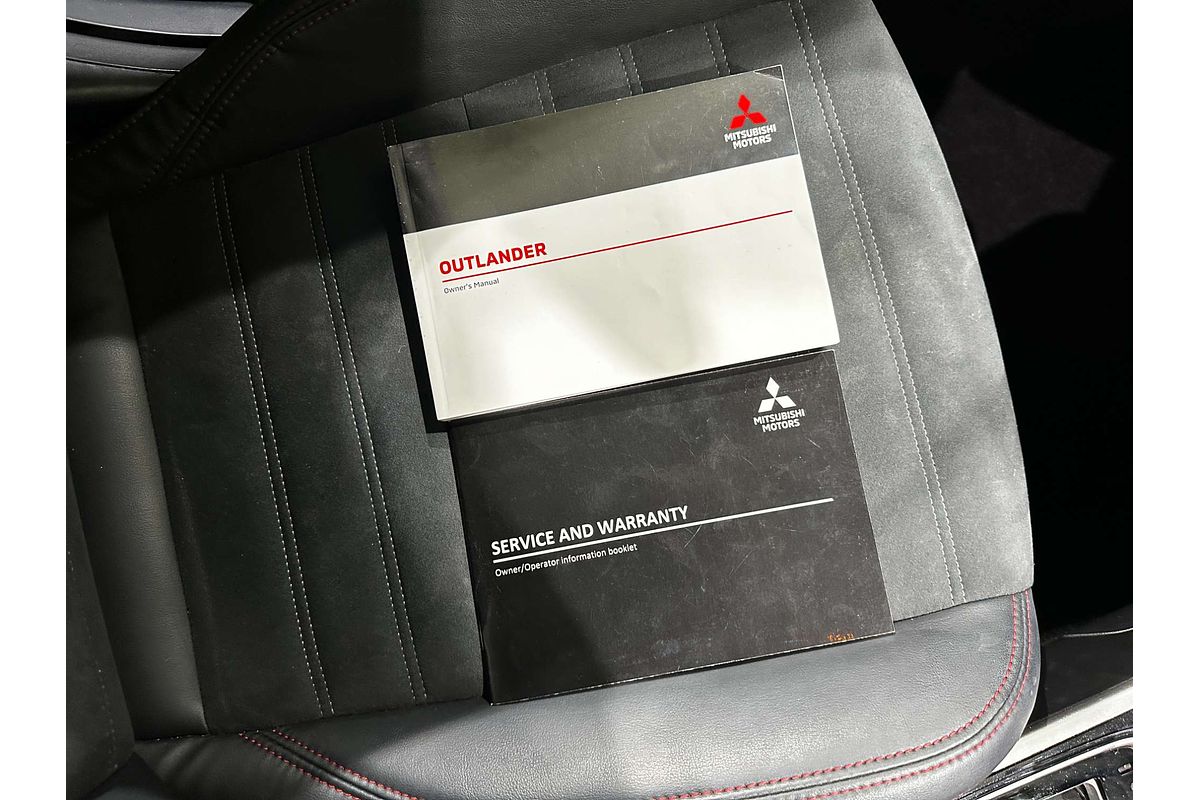 2021 Mitsubishi Outlander Black Edition ZL