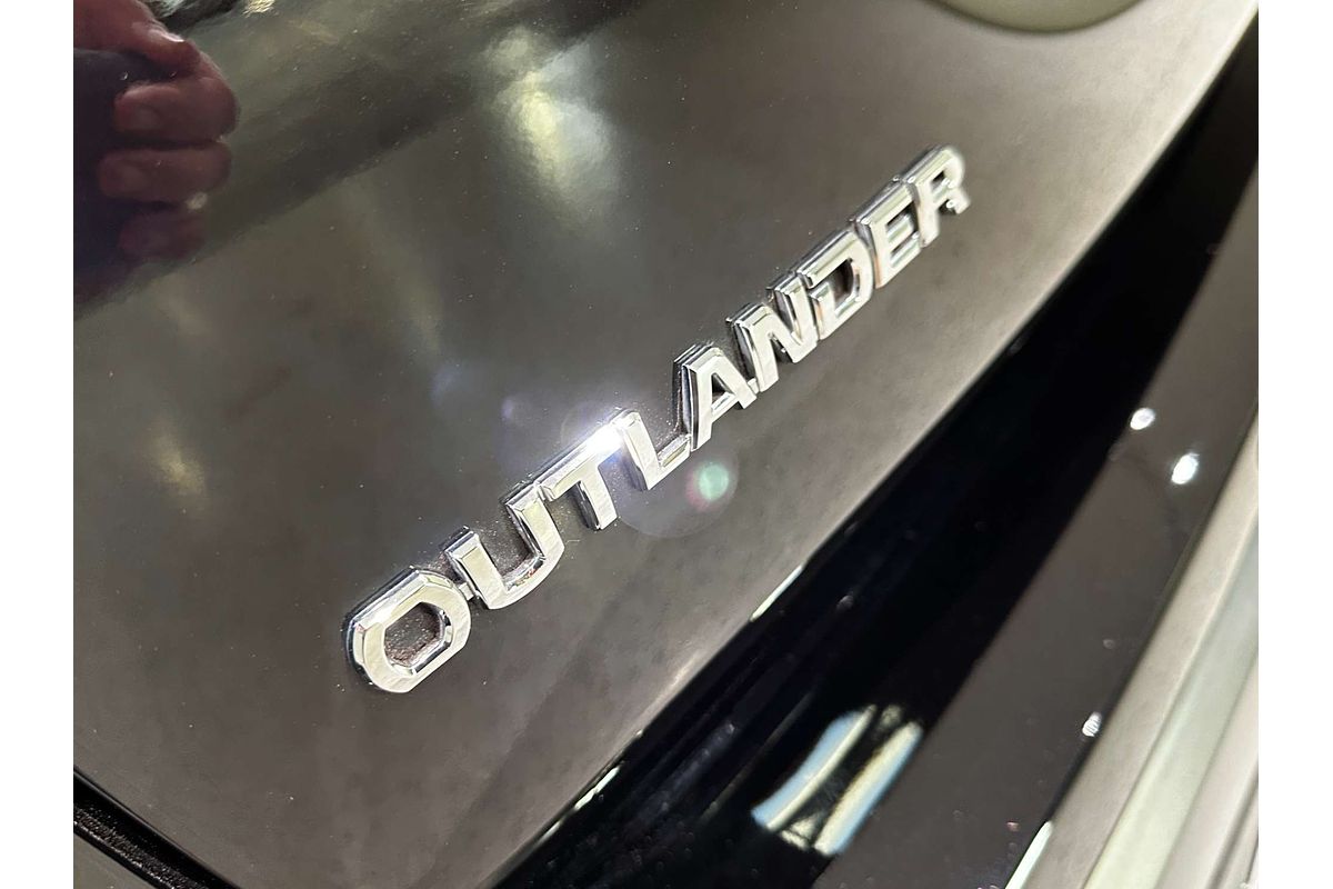 2021 Mitsubishi Outlander Black Edition ZL