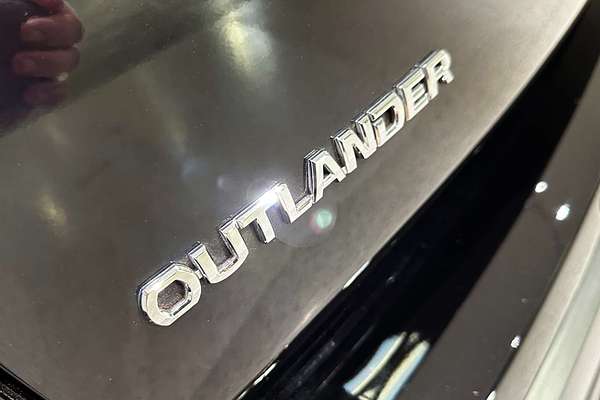 2021 Mitsubishi Outlander Black Edition ZL