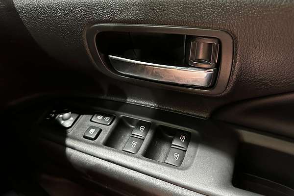 2021 Mitsubishi Outlander Black Edition ZL