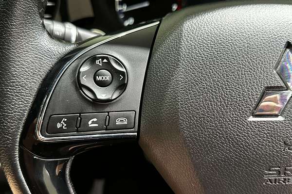 2018 Mitsubishi Outlander Black Edition ZL