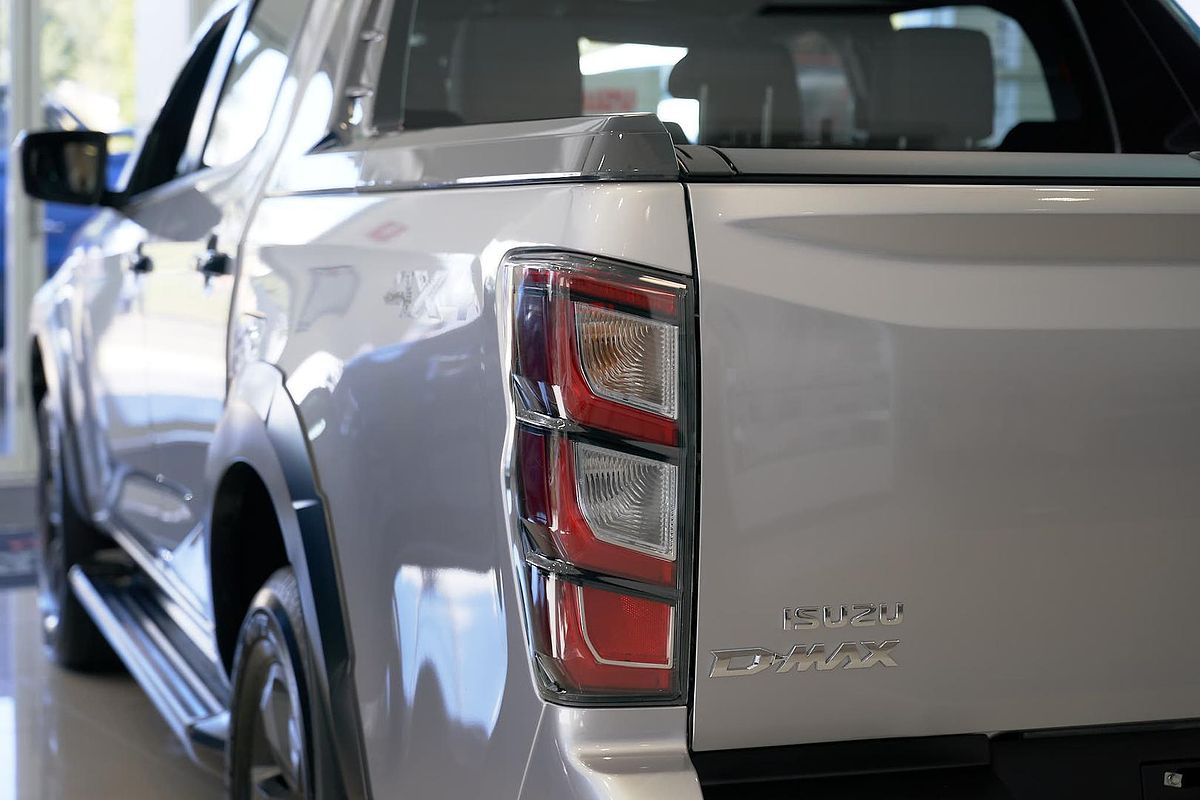 2025 Isuzu D-MAX X-TERRAIN 4X4