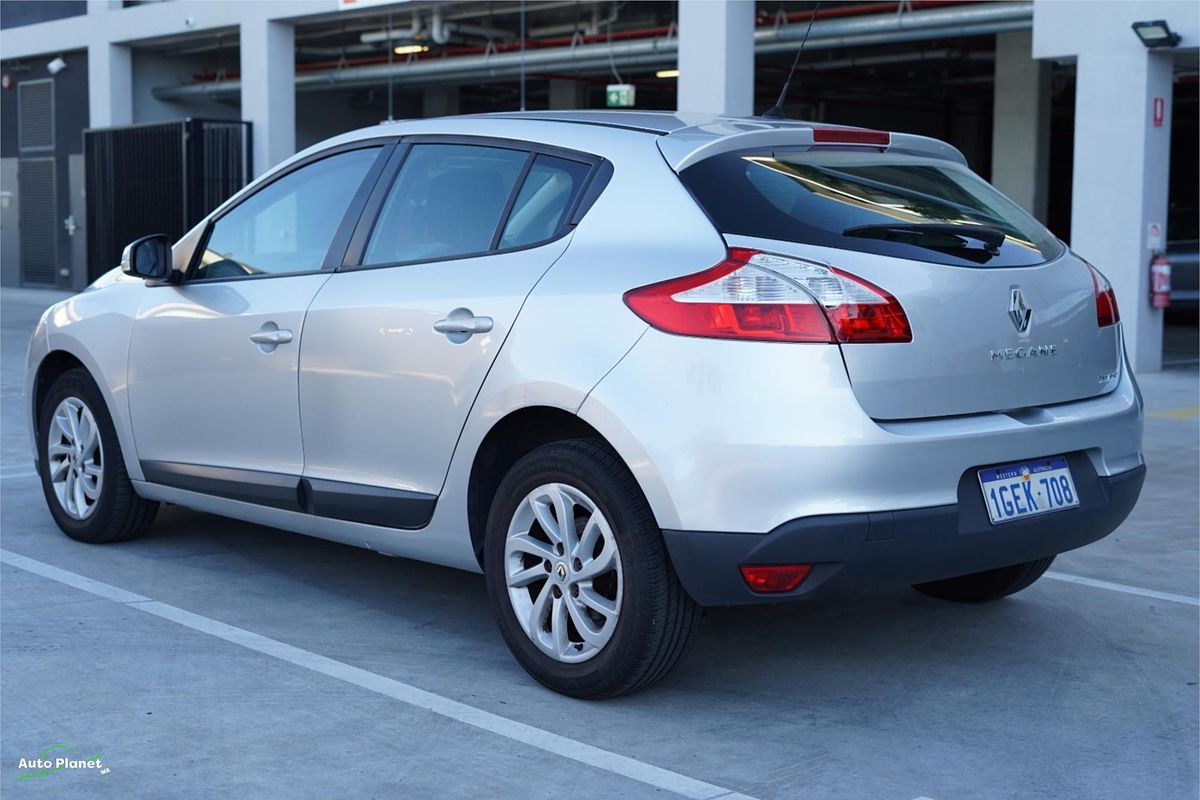 2013 Renault Megane Dynamique X32