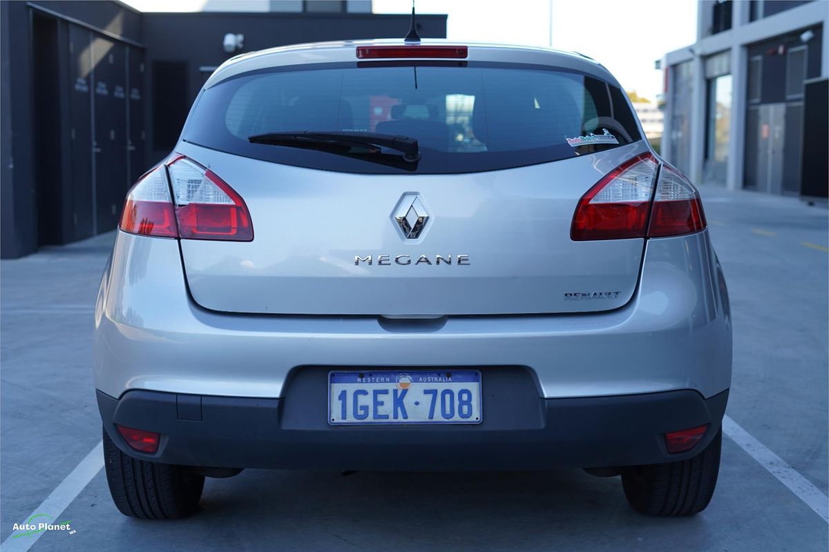 2013 Renault Megane Dynamique X32