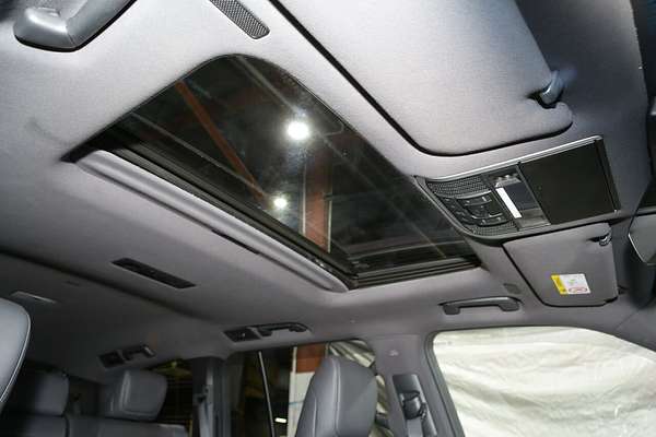 2024 Toyota Landcruiser VX FJA300R