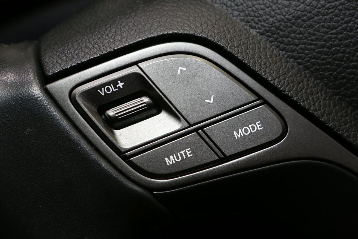 2017 Hyundai Santa Fe Active DM4 Series II