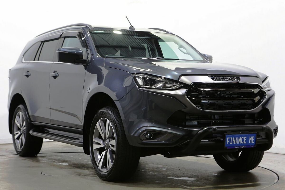 2023 Isuzu MU-X LS-T