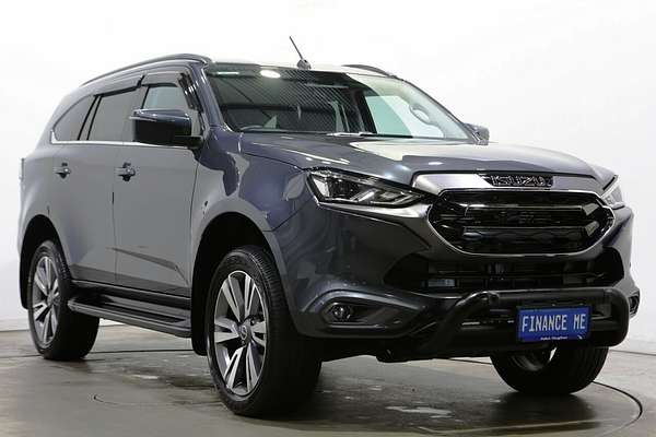 2023 Isuzu MU-X LS-T