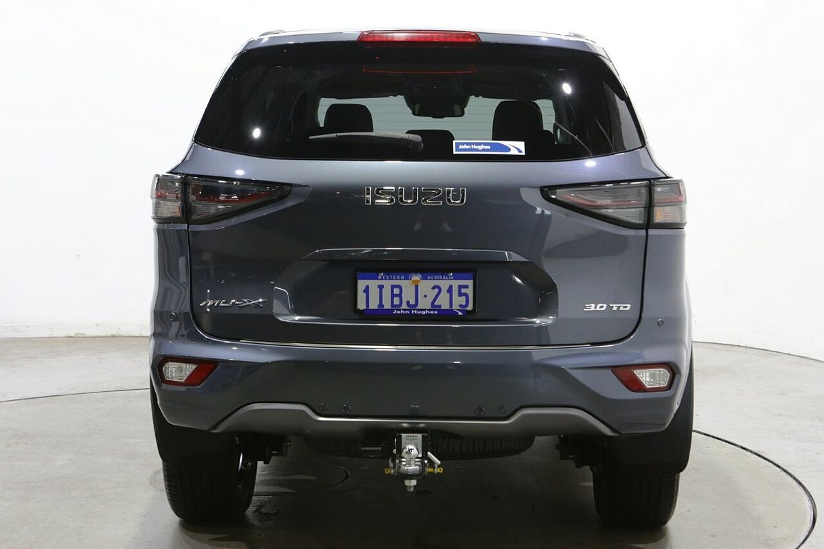 2023 Isuzu MU-X LS-T