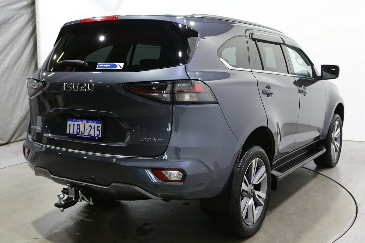 2023 Isuzu MU-X LS-T