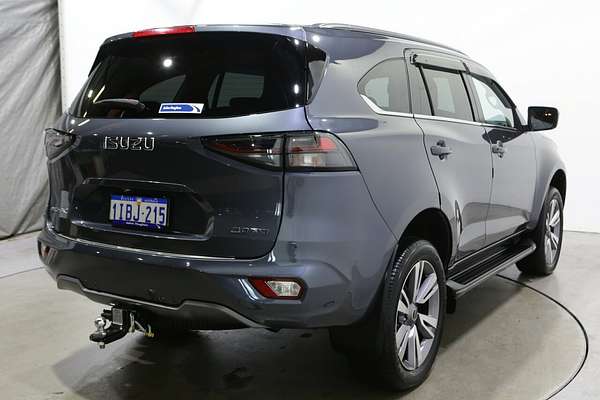 2023 Isuzu MU-X LS-T