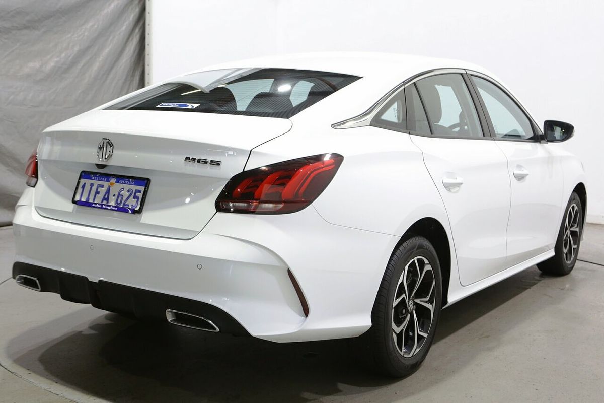 2024 MG MG5 Vibe