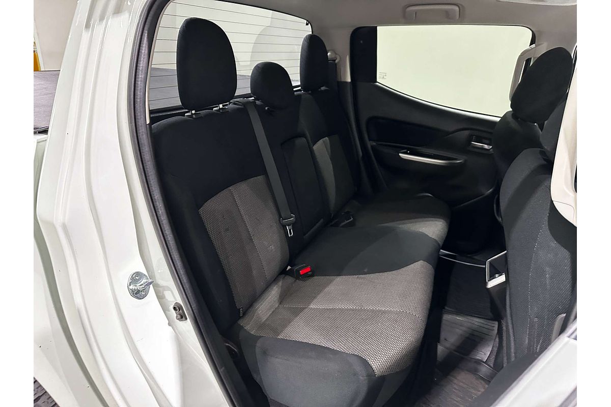 2021 Mitsubishi Triton GLS MR 4X4