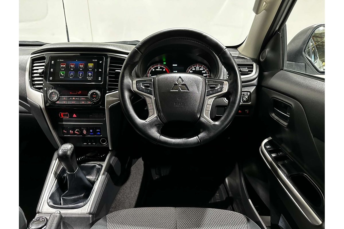 2021 Mitsubishi Triton GLS MR 4X4