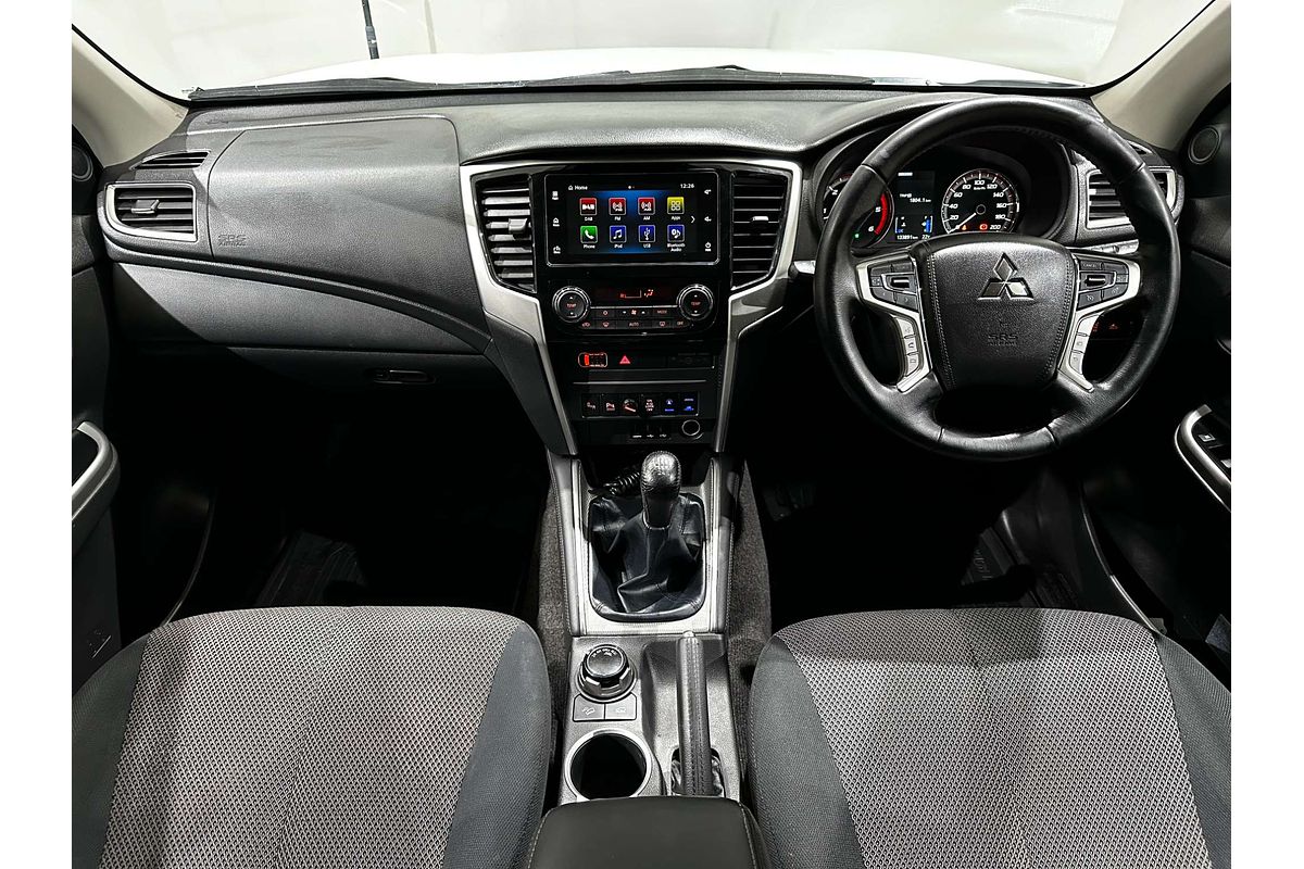 2021 Mitsubishi Triton GLS MR 4X4