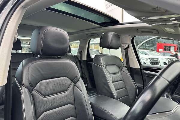 2022 Volkswagen Touareg 210TDI Elegance CR