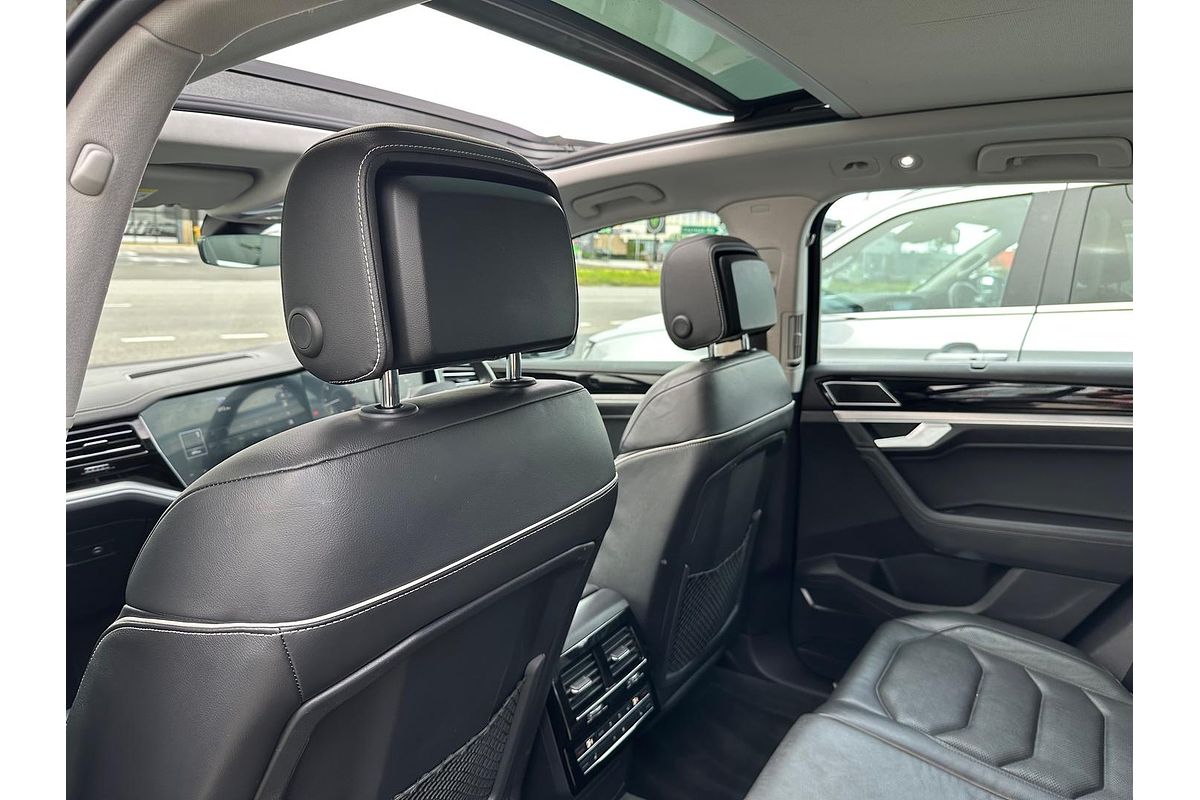2022 Volkswagen Touareg 210TDI Elegance CR