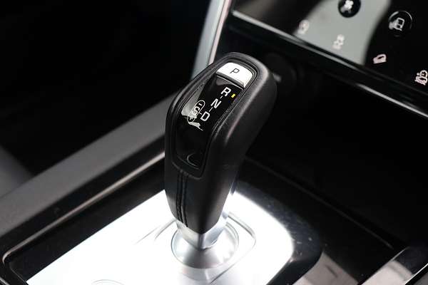 2019 Land Rover Discovery Sport P200 S L550