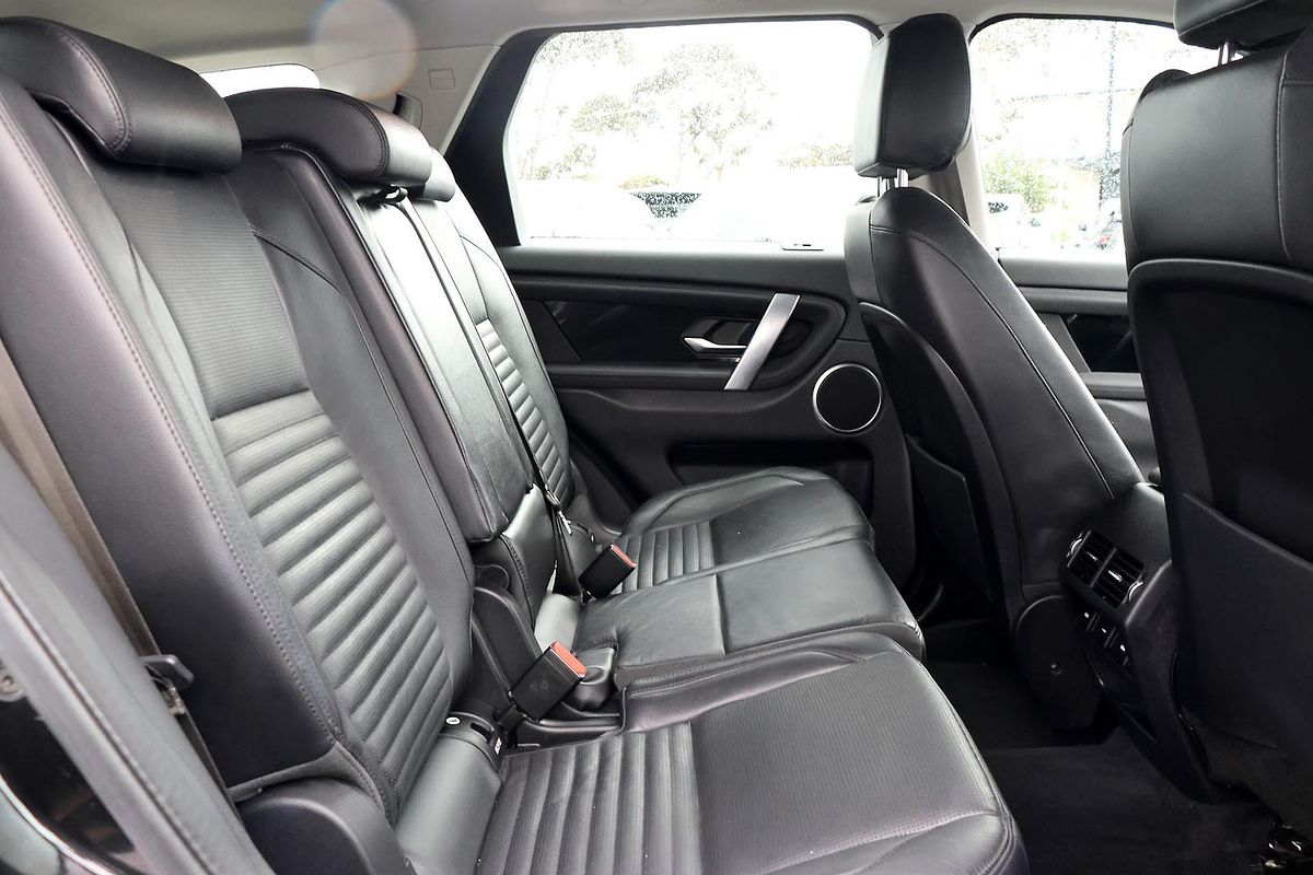 2019 Land Rover Discovery Sport P200 S L550