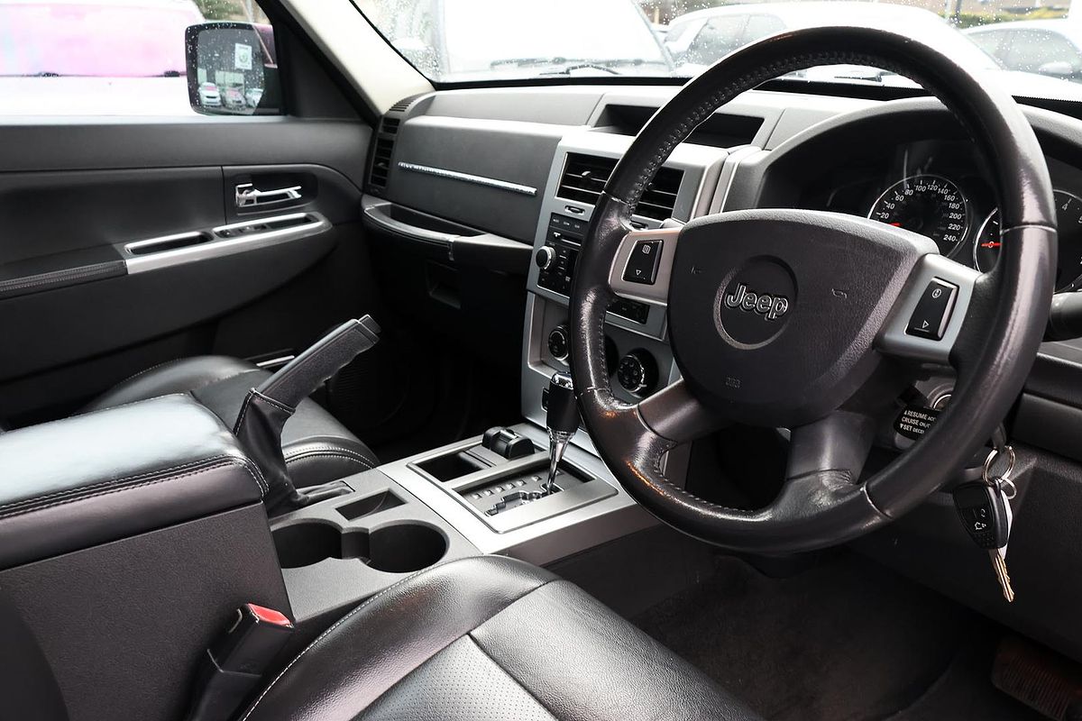 2010 Jeep Cherokee Sport KK
