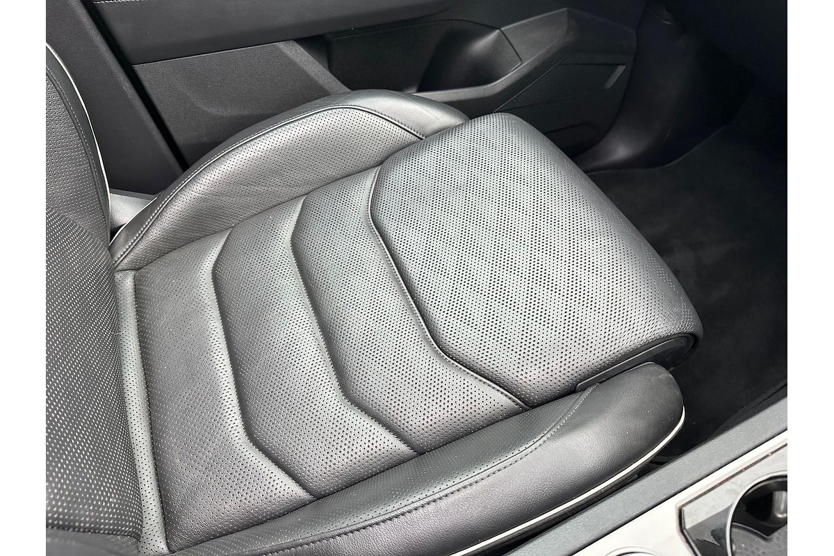 2022 Volkswagen Touareg 210TDI Elegance CR
