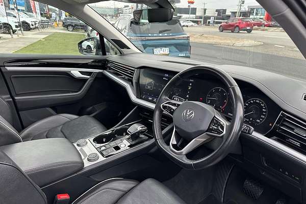 2022 Volkswagen Touareg 210TDI Elegance CR