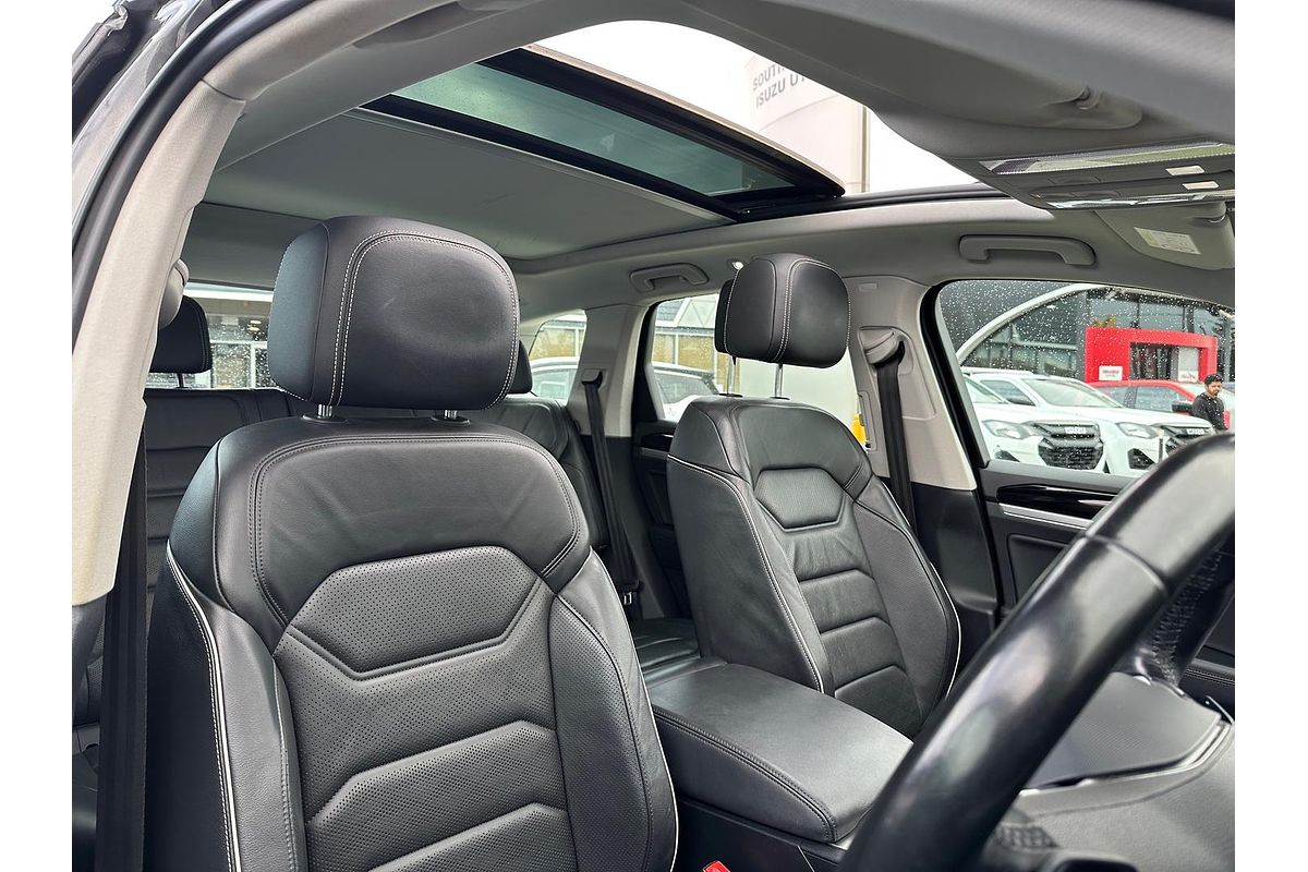 2022 Volkswagen Touareg 210TDI Elegance CR