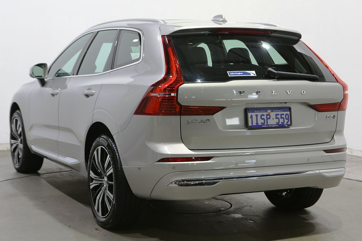 2023 Volvo XC60 Ultimate B5 Bright