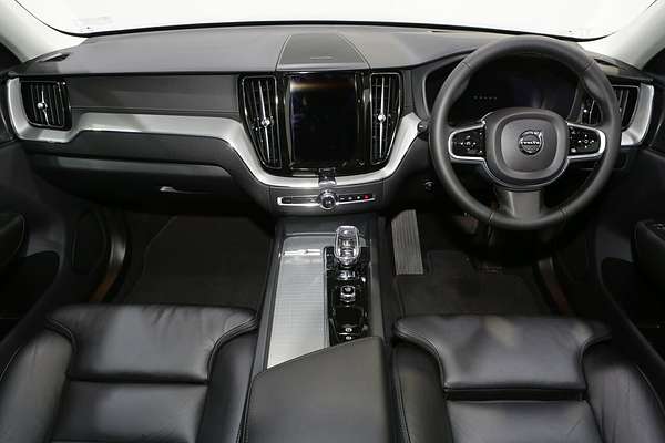 2023 Volvo XC60 Ultimate B5 Bright