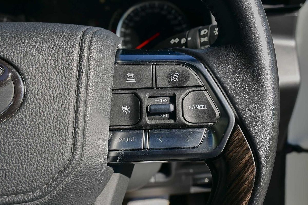 2021 Toyota Landcruiser VX FJA300R