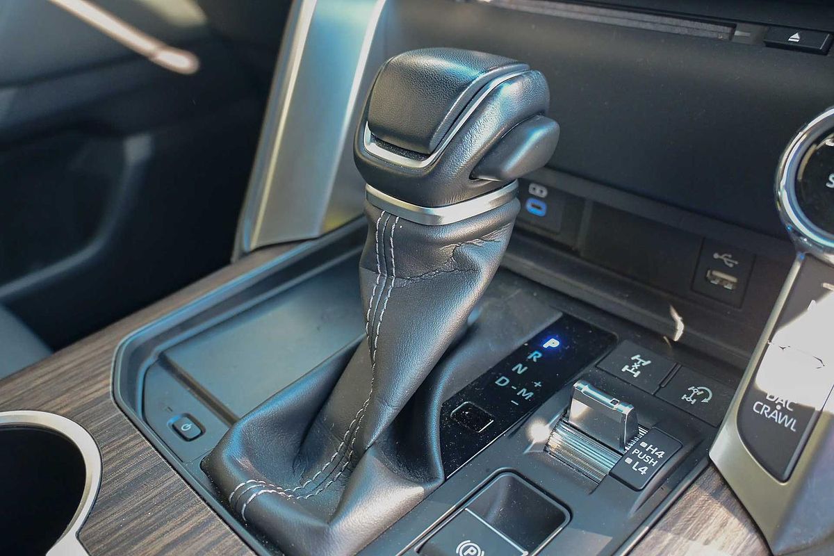 2021 Toyota Landcruiser VX FJA300R