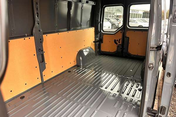 2025 Renault Master Pro 110kW X62 Phase 2 LWB