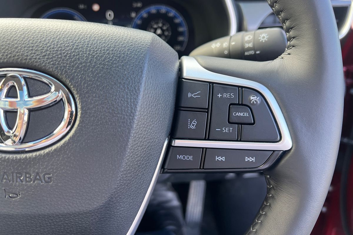 2024 Toyota Kluger Grande AXUH78R