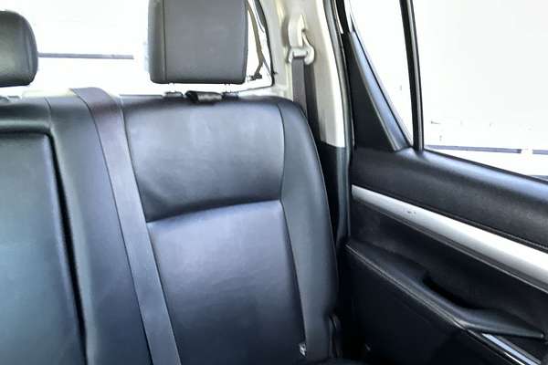 2018 Toyota Hilux SR5 GUN126R 4X4