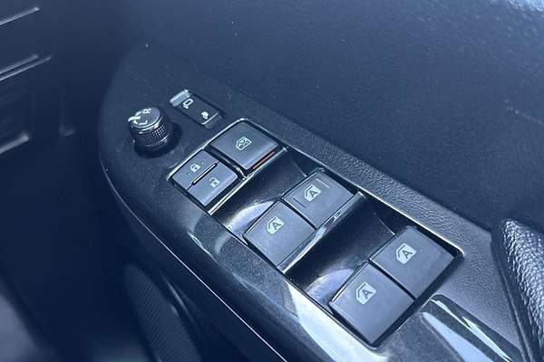 2018 Toyota Hilux SR5 GUN126R 4X4