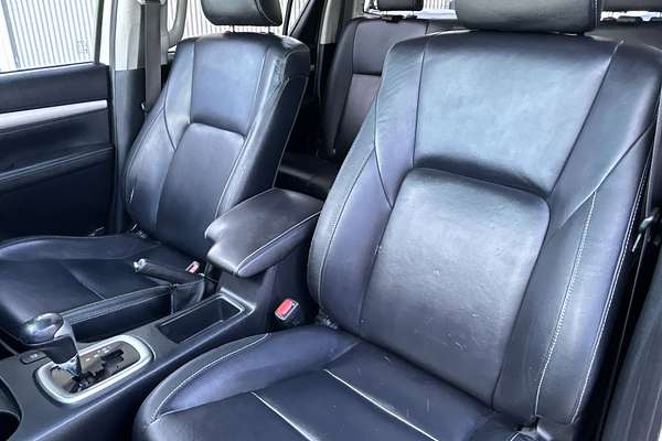 2018 Toyota Hilux SR5 GUN126R 4X4