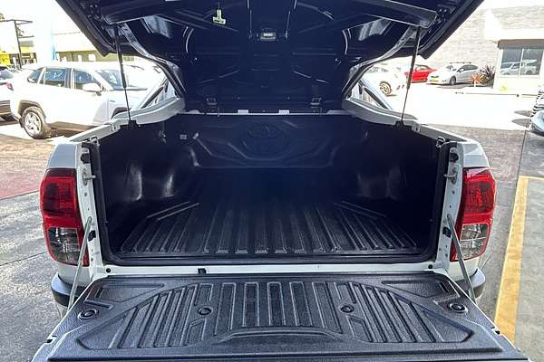 2018 Toyota Hilux SR5 GUN126R 4X4