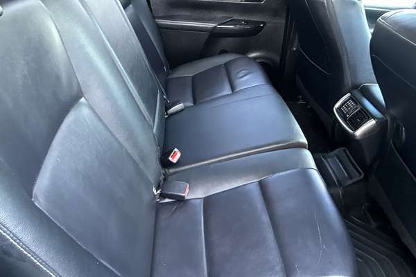 2018 Toyota Hilux SR5 GUN126R 4X4