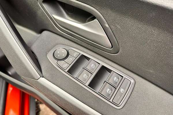 2025 Renault Duster Techno X1311