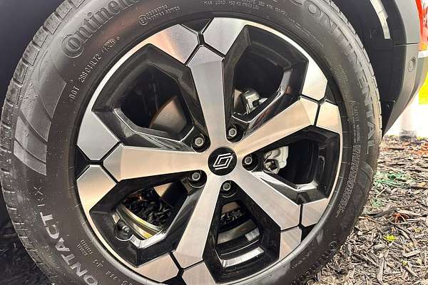 2025 Renault Duster Techno X1311